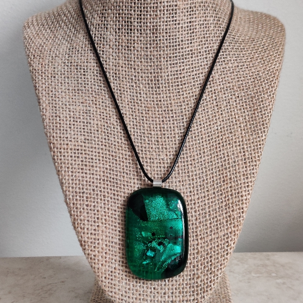 Green Murano Style Two Sided Abstract Art Glass  Pendant Necklace - Picture 2 of 8